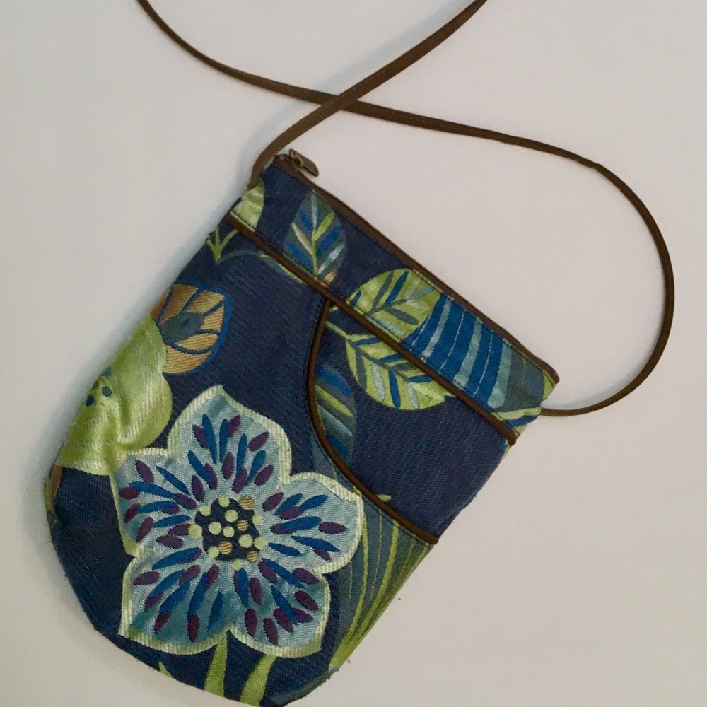 Danny K of Beverly Hills crossbody purse